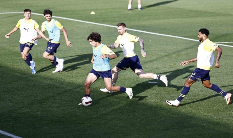 Fenerbahçe, Antalyaspor maçı hazırlıklarını sürdürdü