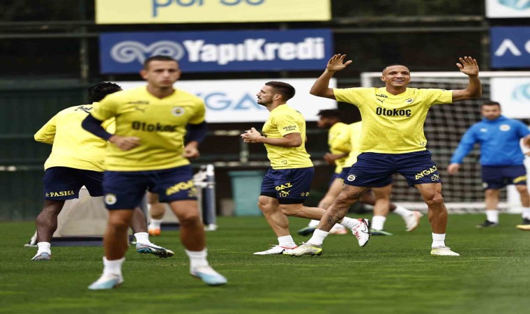 Fenerbahçe, Başakşehir maçı hazırlıklarını tamamladı