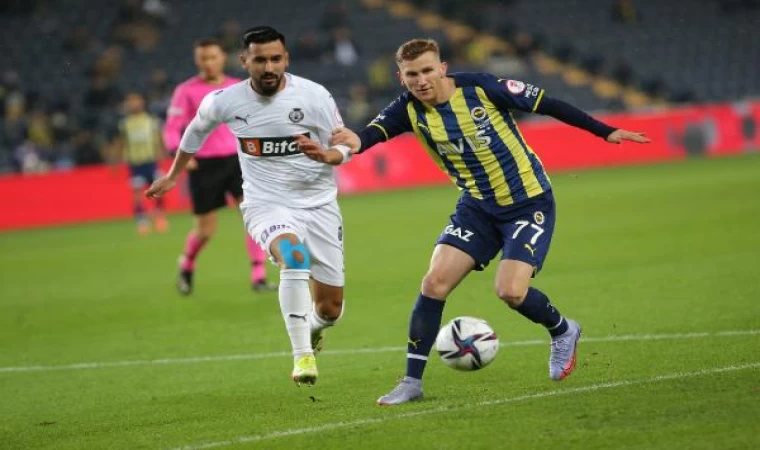 Fenerbahçe, Burak Kapacak’ı 1 yıllığına Sivasspor’a kiraladı