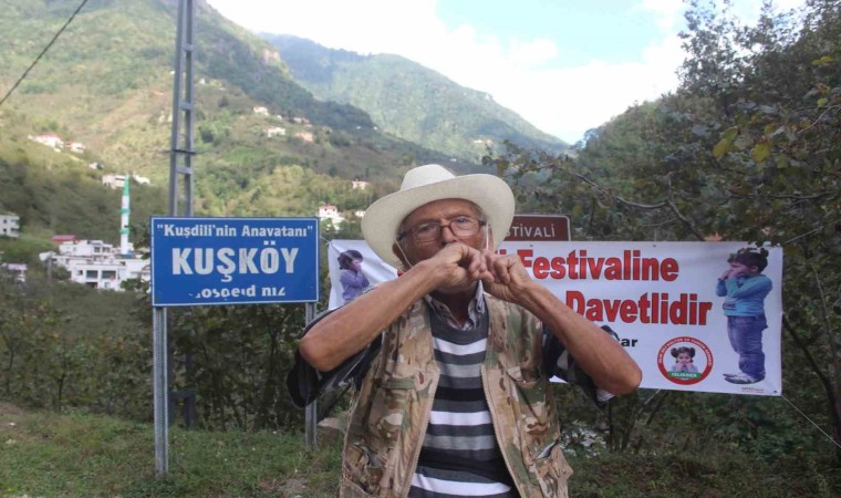 Festivale kuş dili ile davet