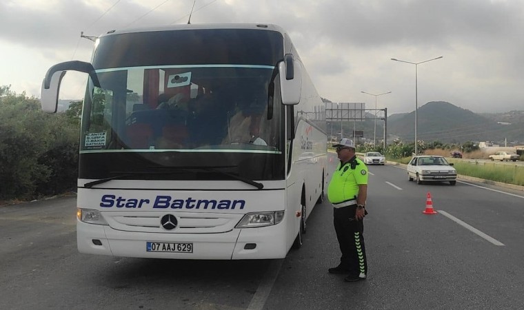 Gazipaşada yolcu otobüsleri denetlendi