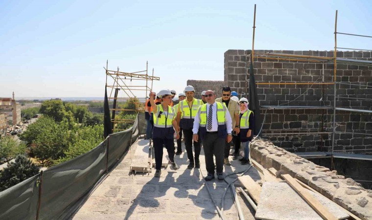 Genel Sekreter Çiftçi, Urfa Kapıdaki restorasyon çalışmalarını inceledi