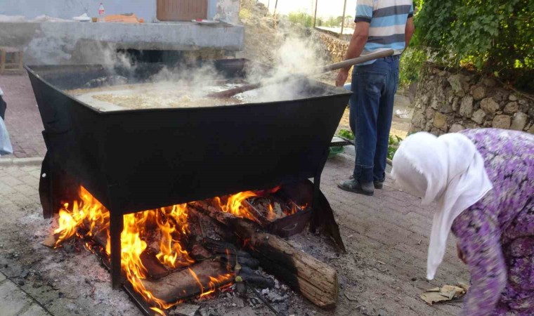 Gercüşte bulgur kaynatma geleneği yüzyıllardır sürdürülüyor