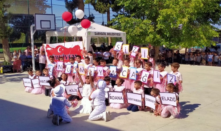 İlköğretim Haftasında depremzede şehirler unutulmadı