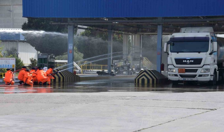 İzmirdeki dolum tesisinde nefesleri kesen tatbikat