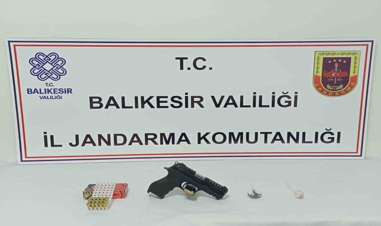 Jandarmadan Gönen ve Erdekte uyuşturucu operasyonu