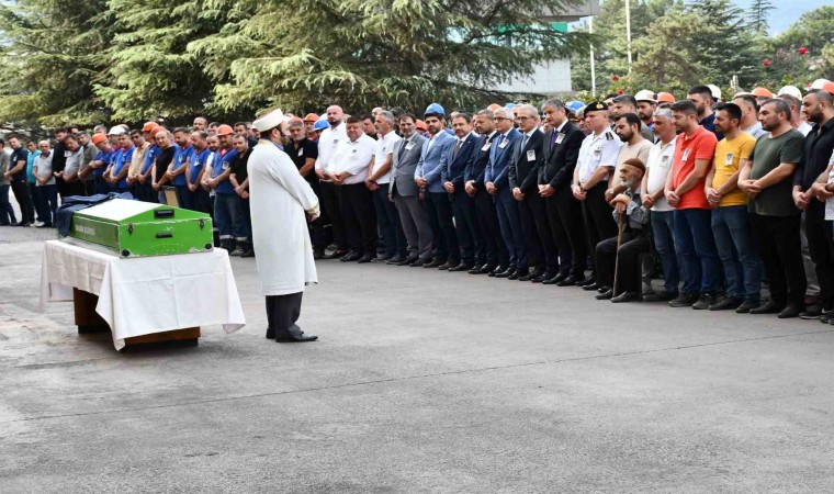 KARDEMİRde 30 metre yükseklikten düşerek ölen işçi toprağa verildi