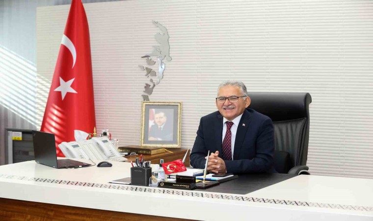 Kayseri protokolünden Mevlid Kandili mesajları