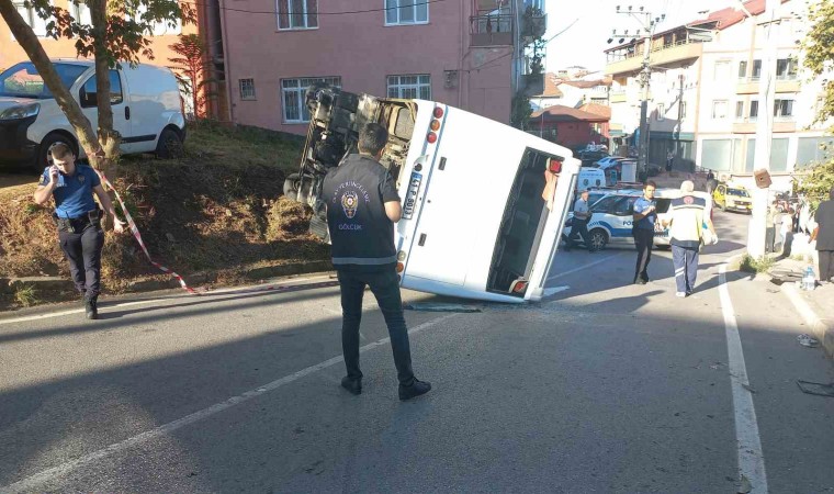 Kocaelide işçi servisi kazası: 2 ölü