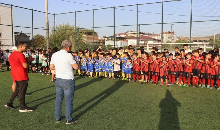 Koçarlı Belediyesi 200 futbolcuyu Yaz Sonu Futbol Şenliğinde buluşturdu