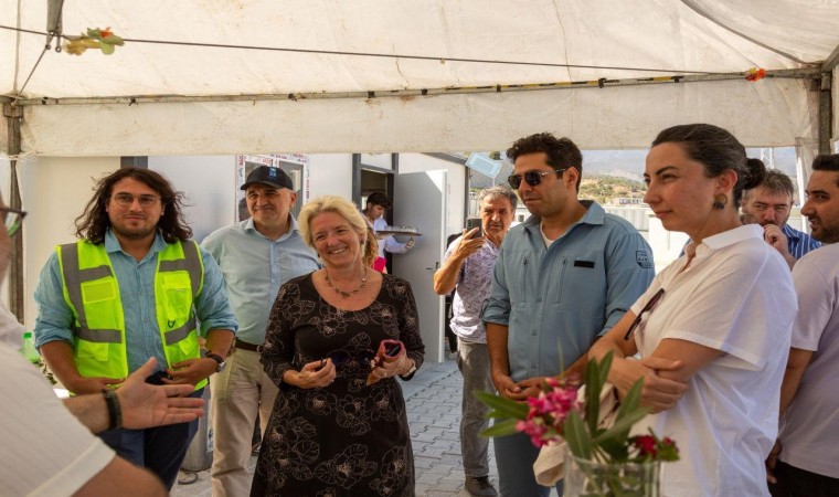 ‘Kuru Otlar Üstüne filminin geliri depremzedelere ulaştırılacak