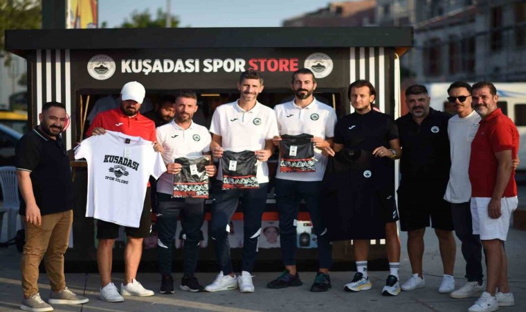 Kuşadasıspor Store, törenle hizmete açıldı