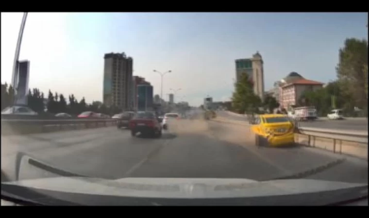 Maltepe’de hatalı şerit değiştiren aracın neden olduğu kaza kamerada