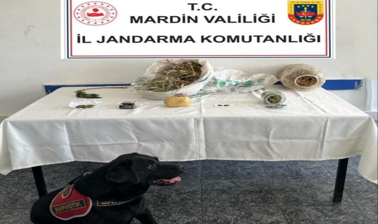 Mardinde yol kontrolünde uyuşturucu madde ele geçirildi