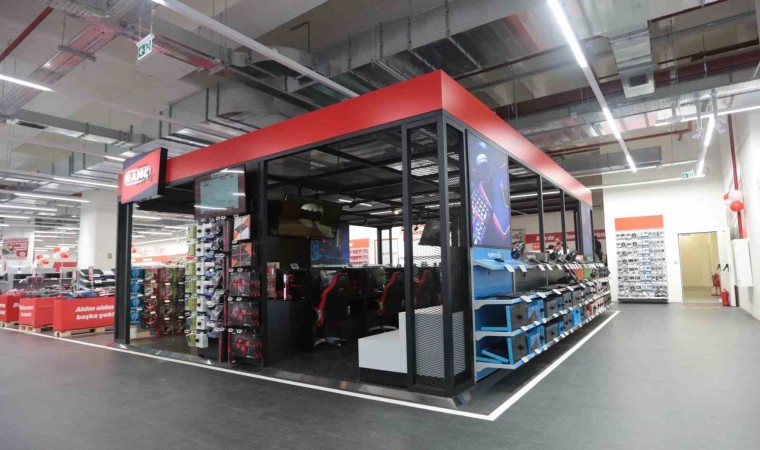 MediaMarkt Gamezone alanlarında oyunseverleri son teknolojiyle buluşturuyor