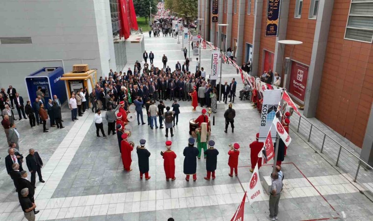 MHPli Büyükataman: Milletimizi zillet belediyeciliğinin beceriksizliğinden kurtaracağız