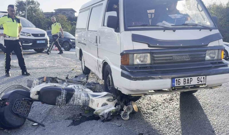 Minibüsünün tekerleğinin altında hayata dönüş