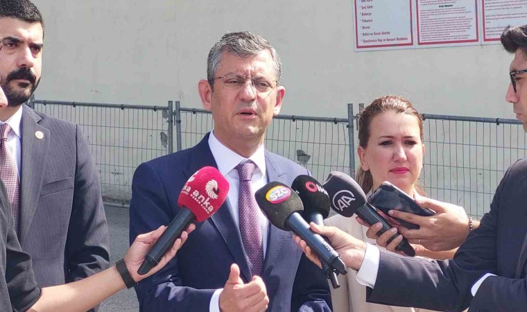 Özgür Özel, Bakırköy Cezaevindeki tutuklulara ziyaretlerde bulundu