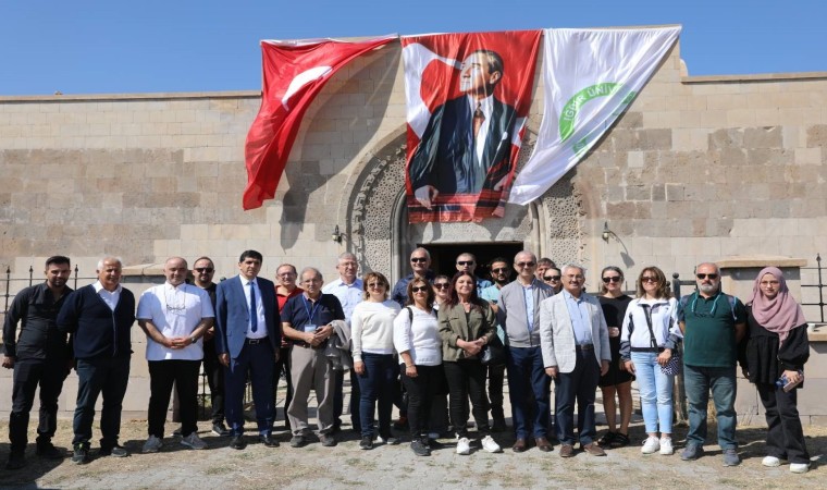 Rektör Alma ve MTA ekibinden tarihi Ejder Kervansarayına ziyaret