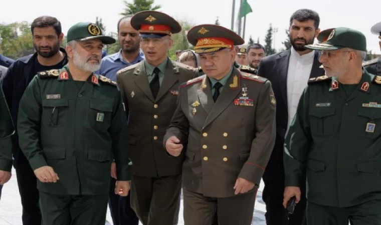 Rusya Savunma Bakanı Shoigu, Tahran’da İHA’ları inceledi