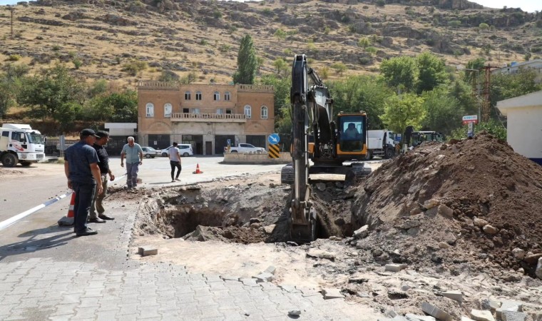 Savurda altyapı yenilme çalışmaları başladı