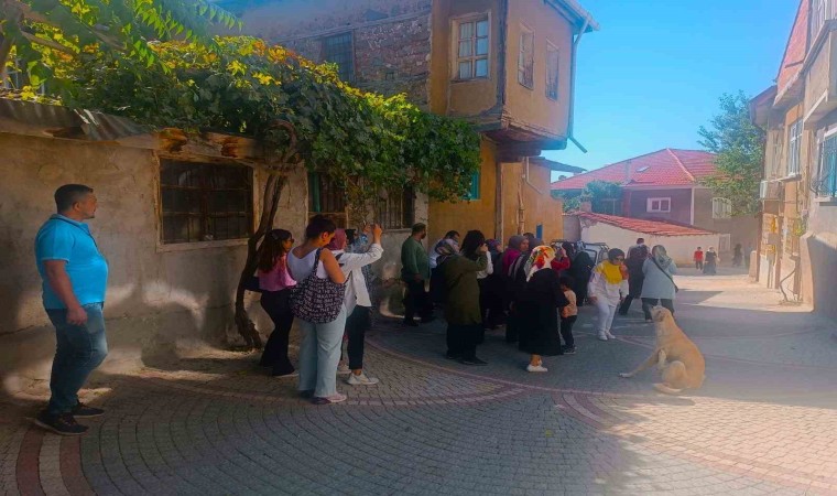 Sivrihisarın tarihi zenginlikleri turistleri büyülüyor