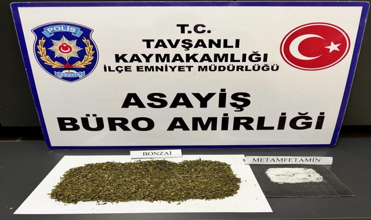 Tavşanlıda dolmuşla uyuşturucu sevkiyatı yapmaya çalışan şüpheli yakalandı