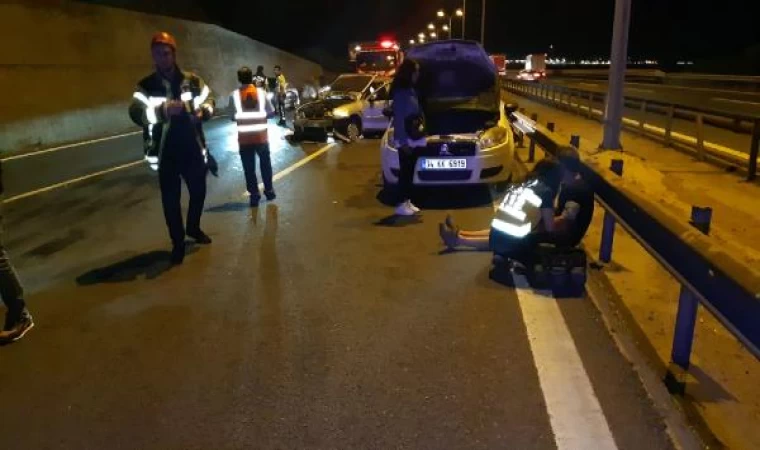 TEM’de zincirleme kaza; kalbi duran bebek yeniden hayata döndürüldü, 5 yaralı