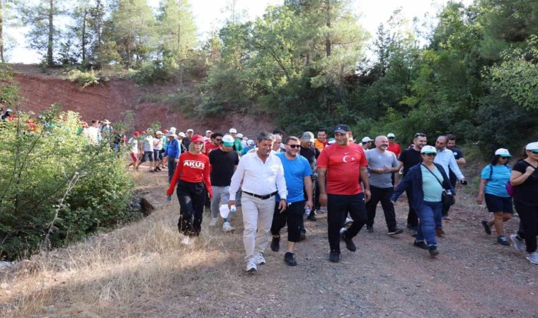 Toroslarda Avrupa Hareketlilik Haftası doğa yürüyüşüyle başladı