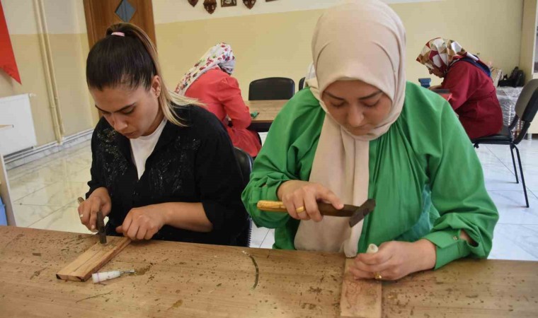 Unutulmaya yüz tutmuş meslekler Şahinbeyde yaşıyor