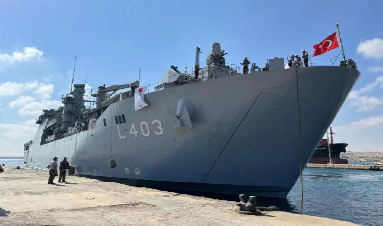 Yardımla yüklü TCG Bayraktar ve TCG Sancaktar, Libya’da  