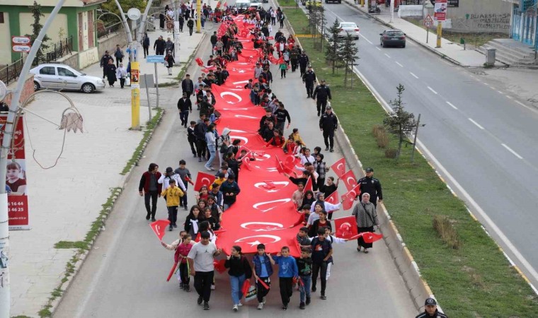 Ağrıda Amatör Spor Haftası etkinlikleri kortej yürüyüşü ile başladı