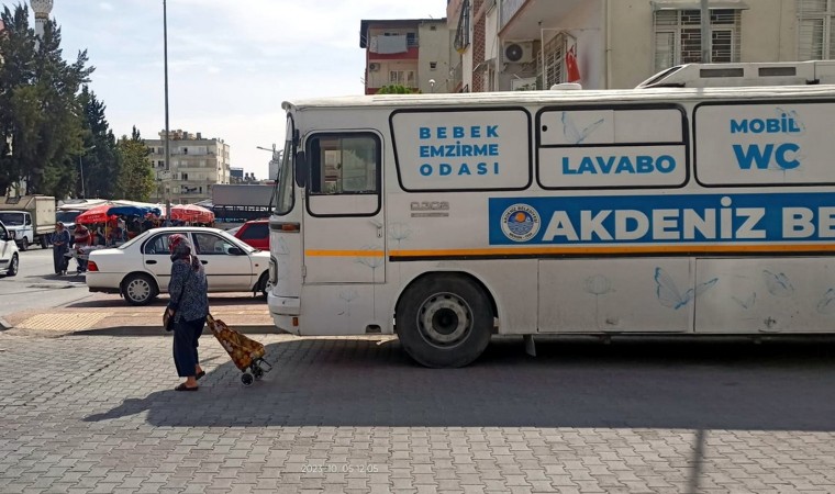 Akdenizde pazar yerlerine mobil tuvalet kuruluyor