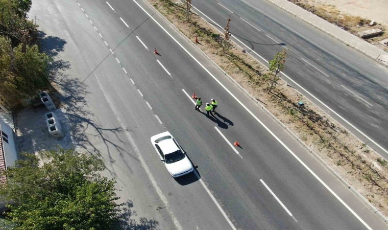 Aksarayda polis trafiği helikopterle havadan denetledi