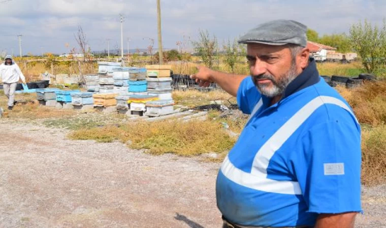 Aksaray’dan çalıp Nevşehir’e götürdüğü arı kovanlarını, yakalanınca minibüsüyle geri getirdi