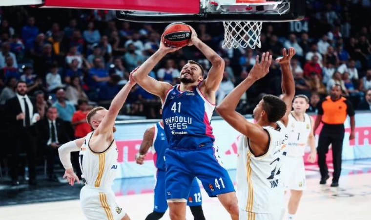 Anadolu Efes - Real Madrid: 80-103