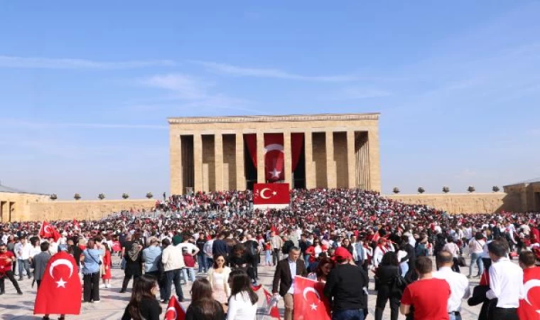 Anıtkabir’de 100’üncü yıl coşkusu