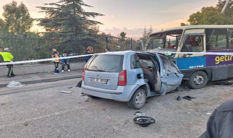 Ankara’da otomobil ile minibüs çarpıştı: 1 ölü, 14 yaralı