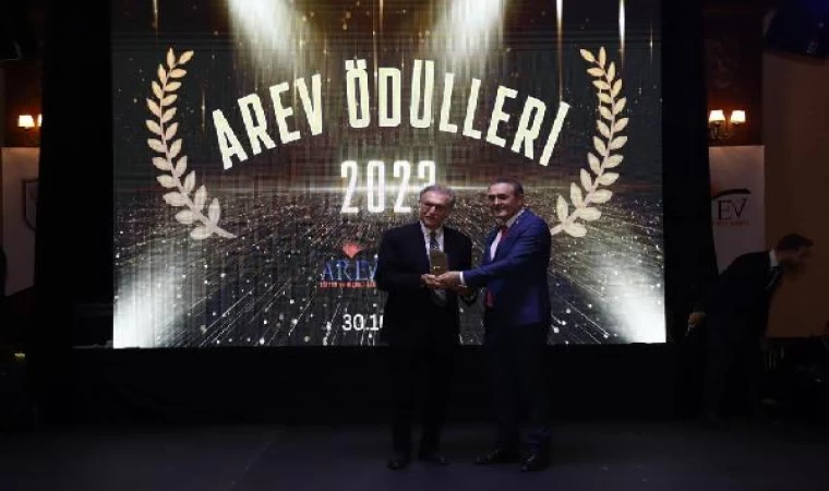 Arev Vakfı Cumhuriyet’in 100’üncü yılını özel bir geceyle kutladı 