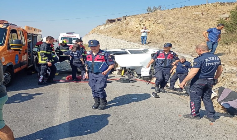 Aydında trafik kazası: 1 ölü, 1i ağır 2 yaralı