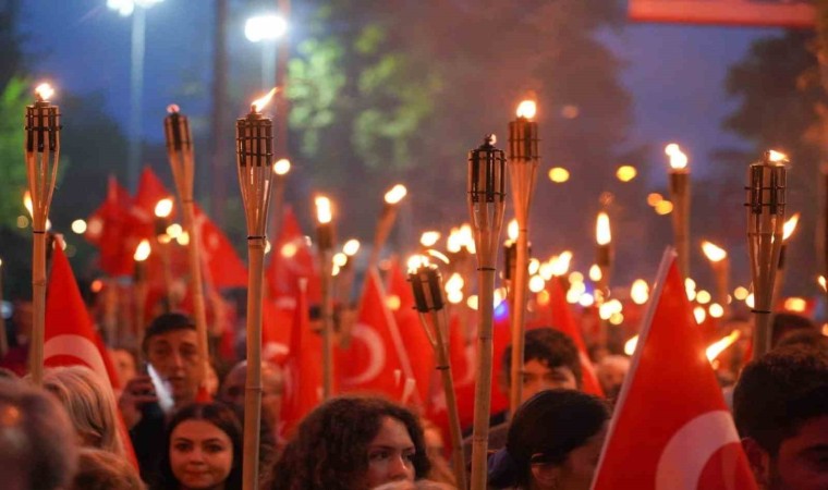 Ayvalık Belediyesi Atatürk Türkiyesine yakışır Cumhuriyet Bayramı kutlamalarına hazırlanıyor