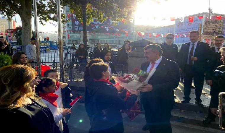 Bakan Tekin: Çocukların Cumhuriyet ruhuna sahip çıkmaları bizim için önemli