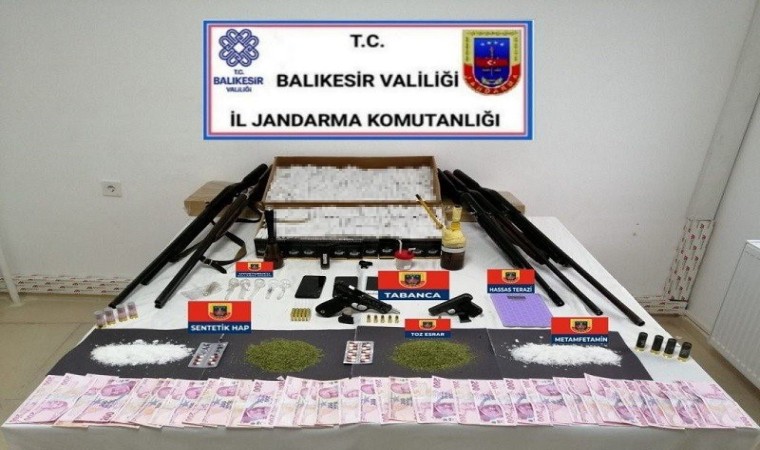 Balıkesirde 20 şahsa uyuşturucu operasyonu