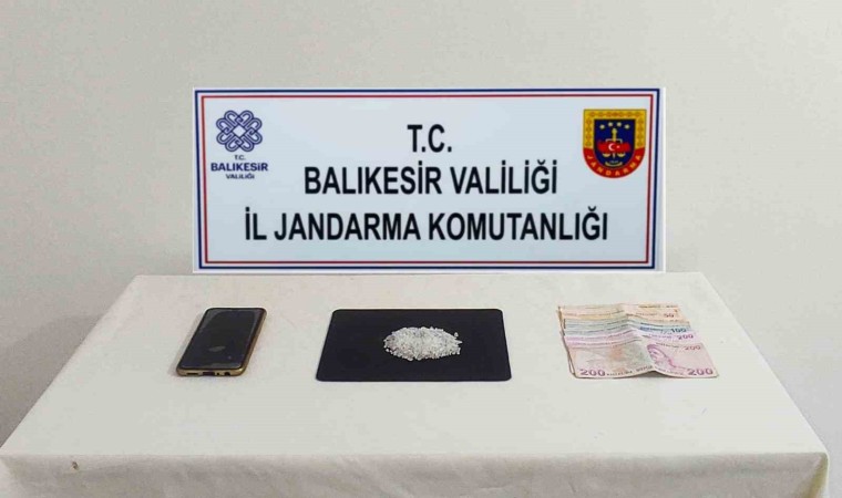 Balıkesirde jandarma göz açtırmıyor