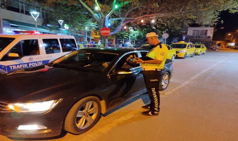 Balıkesirde polis ve Jandarmadan Huzur operasyonu