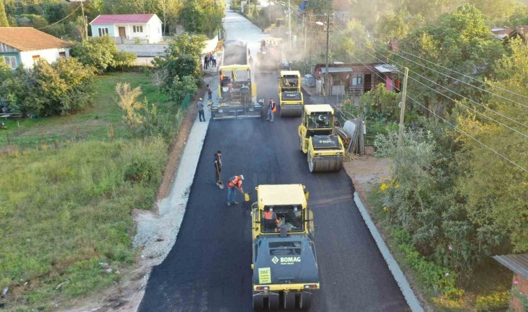 Başiskelede 3 ayrı noktada asfalt çalışması