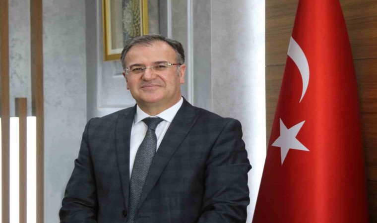 Başkan Özdoğan: “Cumhuriyet, ülkemizi çağdaş dünyanın bir parçası haline getirmiştir”