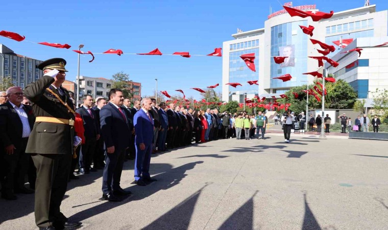 Bayrampaşada 100üncü yıl coşkusu