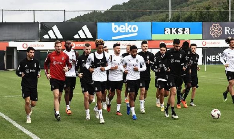 Beşiktaş kondisyon ve taktik çalıştı