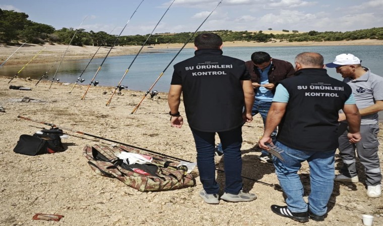 Beyşehirde balık işleme tesisleri ve balıkçı tekneleri denetlendi